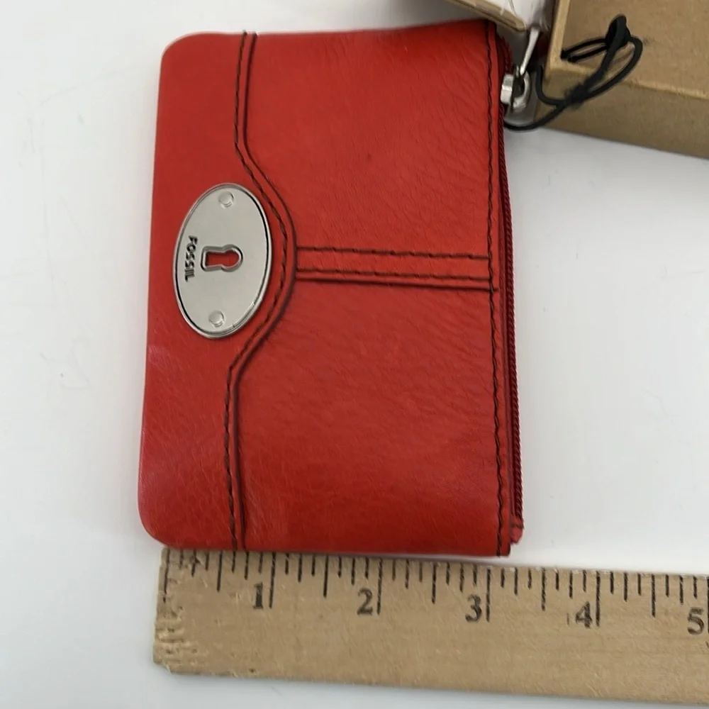 Fossil new box